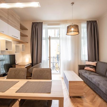 Friendly Apartments In 프라하 외부 사진