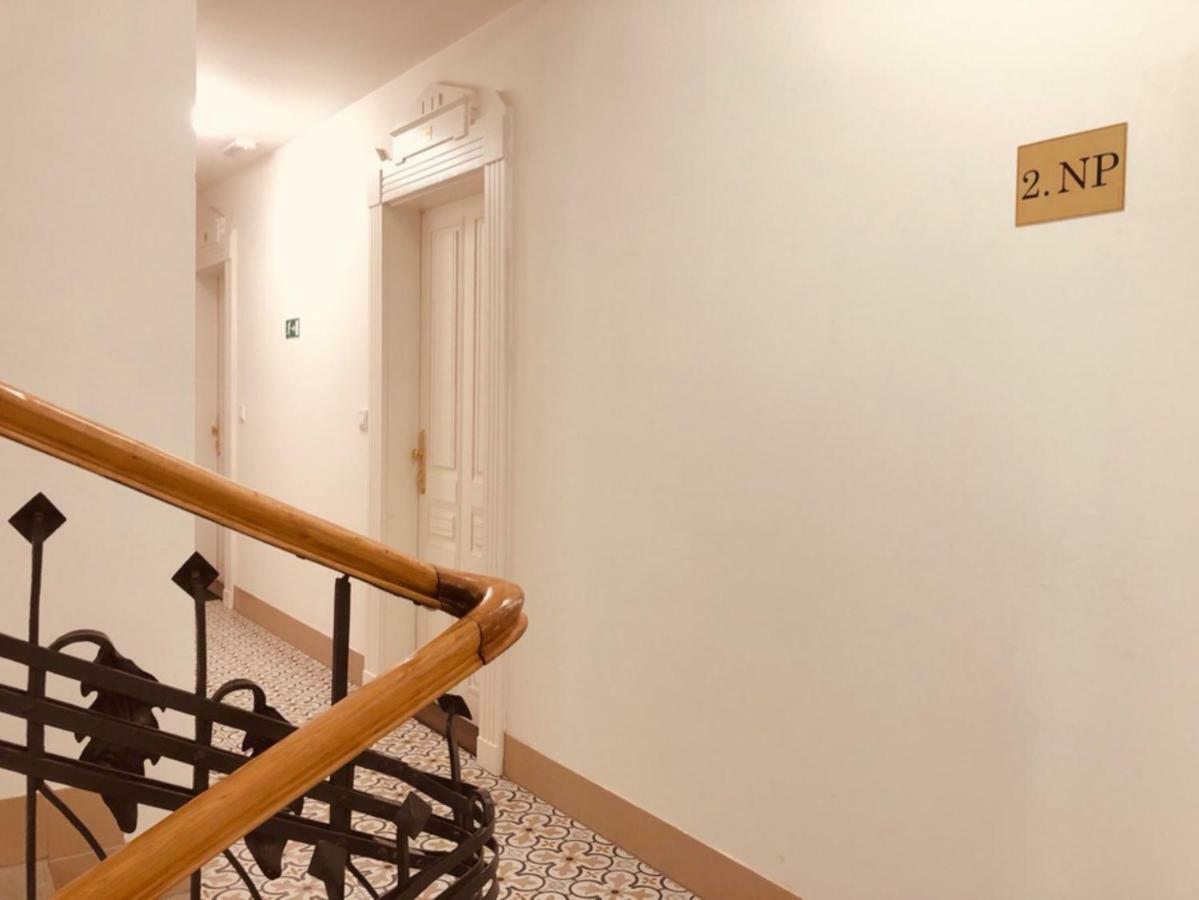 Friendly Apartments In 프라하 외부 사진