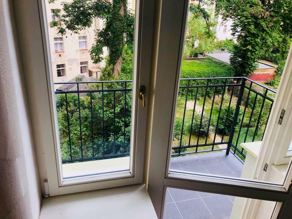 Friendly Apartments In 프라하 외부 사진