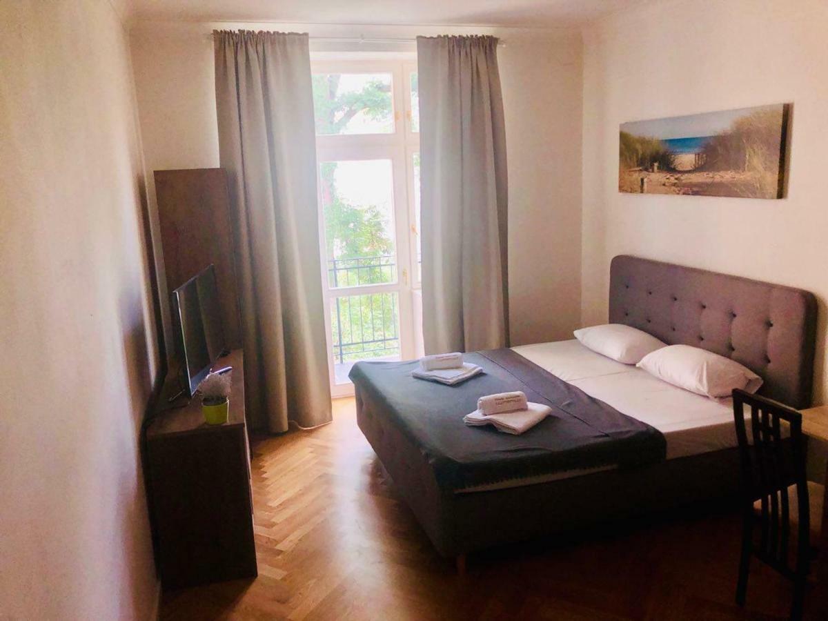 Friendly Apartments In 프라하 외부 사진