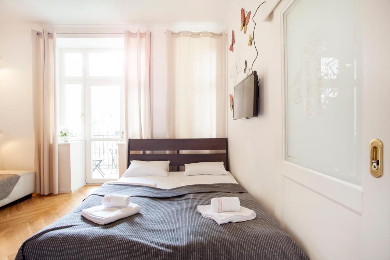 Friendly Apartments In 프라하 외부 사진